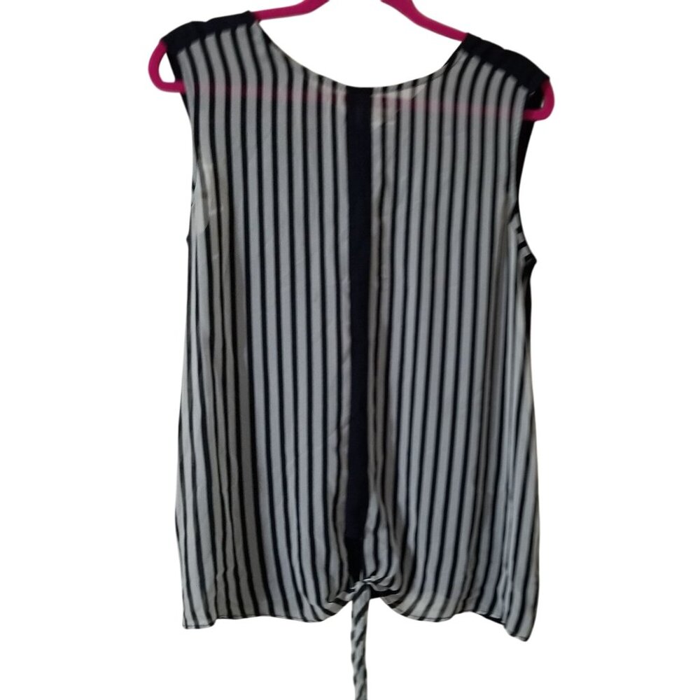 Outback Red Womens Sleeveless Striped Navy/Black Blouse With Tie Detail Size M